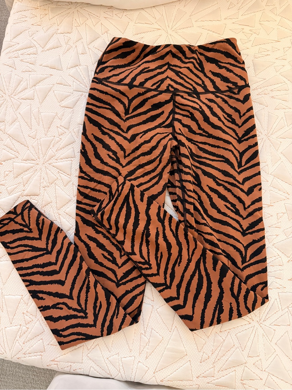 varley tiger leggings